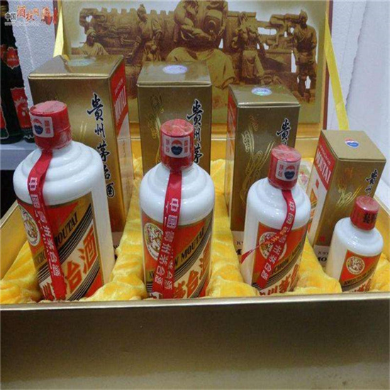 屯昌回收整箱茅台多少钱哪里回收(附近上门回收茅台酒）